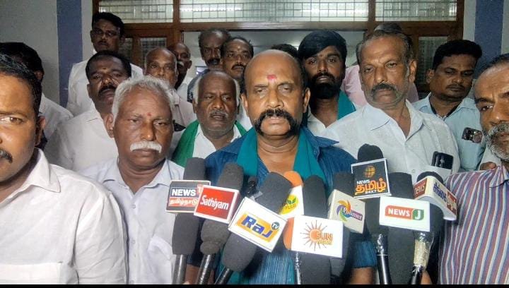 சூரப்பட்டி தடுப்பணை விவகாரம்: சிங்கம்புணரி வட்டாட்சியர் அலுவலகத்தில் விவசாயிகள் முற்றுகை போராட்டம்